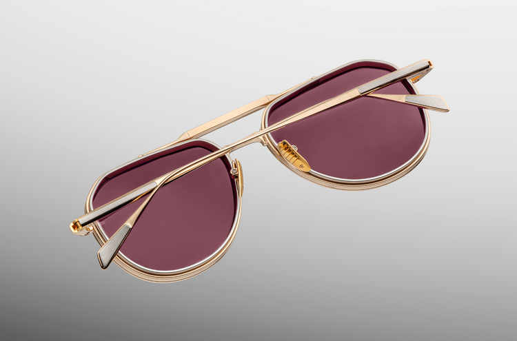 COMMANDER | CHAMPAGNE