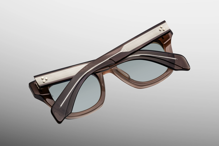DEALAN | DUSTY JANE