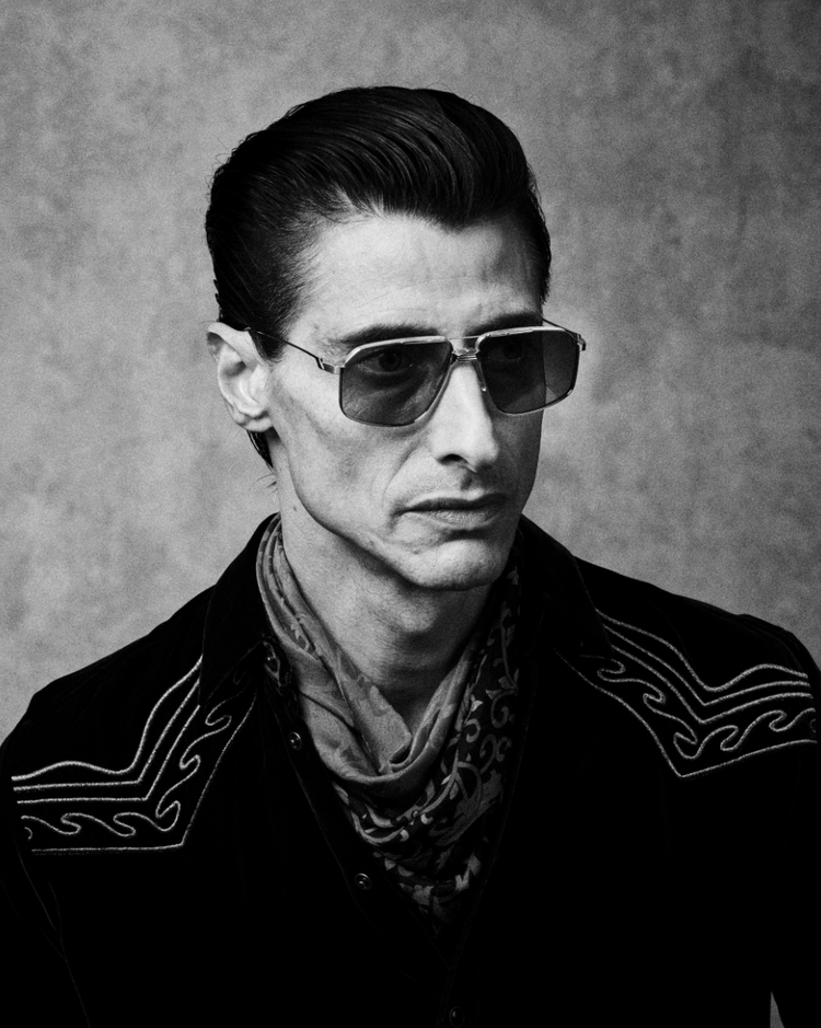 JAGGER | ANTIQUE SILVER