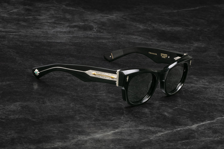 TRUCKEE | NOIR